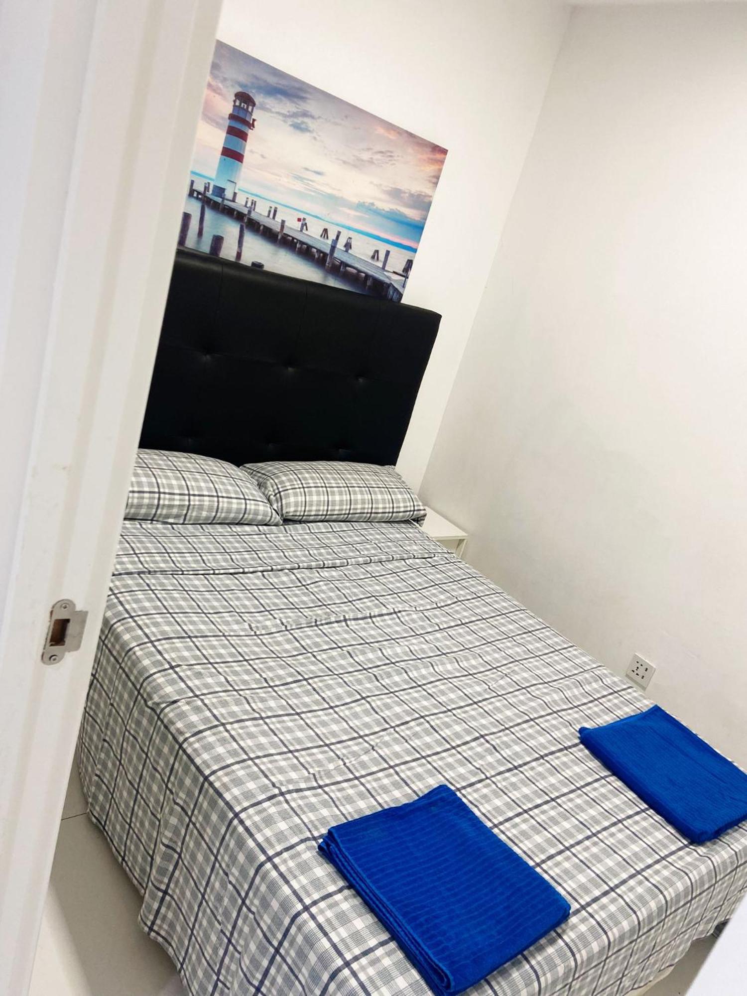 Apartment Piso En Centro 2 *
